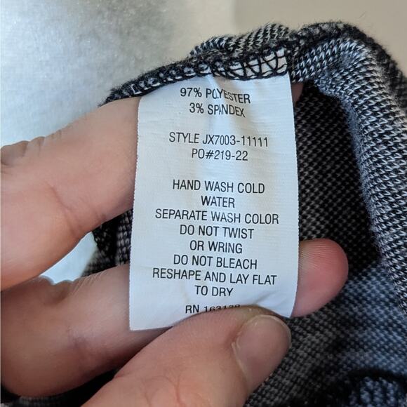 Liz & Sara 90's Style Button Front Black & White Plaid Cropped Vest Size XL - Picture 6 of 7